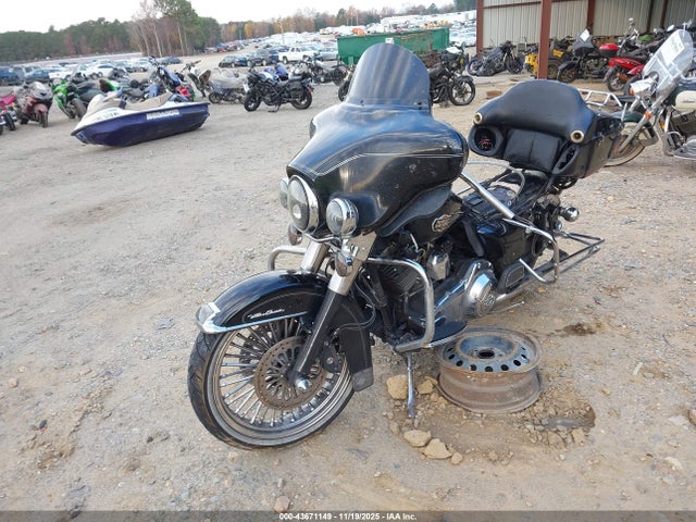 2009 HARLEY-DAVIDSON FLHTCU 1HD1FC4199Y642981 Photo 1