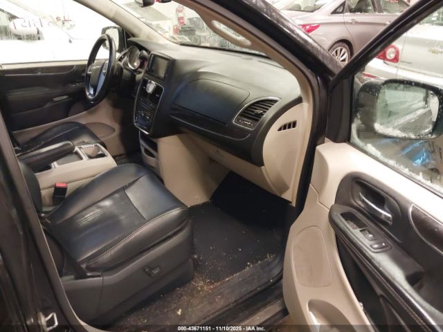 2014 CHRYSLER TOWN & COUNTRY 2C4RC1CG6ER257514 Photo 4