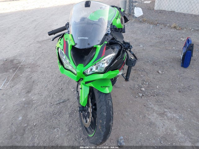 2022 Kawasaki Zx636 K მანქანა იყიდება აუქციონზე, vin: JKBZXJG1XNA020397, აუქციონის ნომერი: 43671181