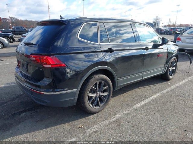 2024 VOLKSWAGEN TIGUAN 3VVMB7AX3RM054419 Photo 3