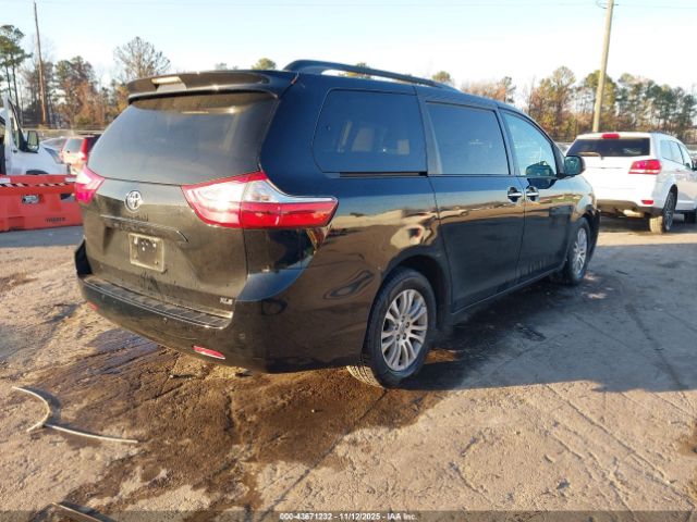 2017 TOYOTA SIENNA 5TDYZ3DC2HS774841 Photo 3