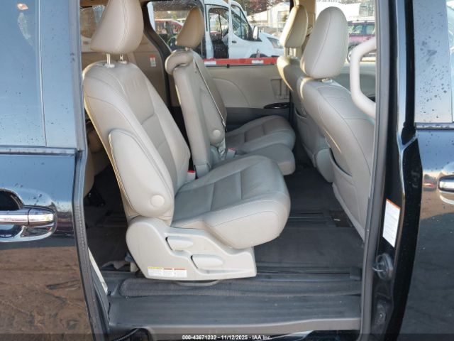 2017 TOYOTA SIENNA 5TDYZ3DC2HS774841 Photo 7