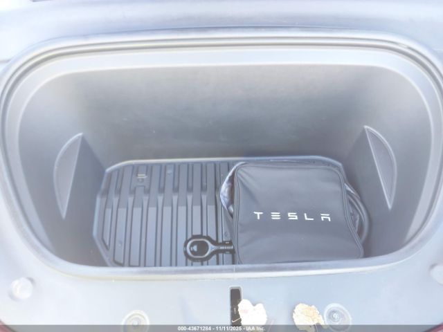 2021 TESLA MODEL Y 5YJYGDEE3MF299386 Photo 9