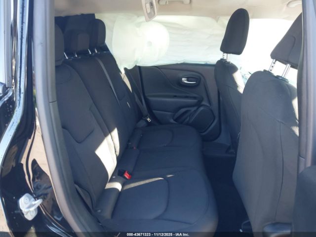 2023 JEEP RENEGADE ZACNJDB11PPP29836 Photo 7