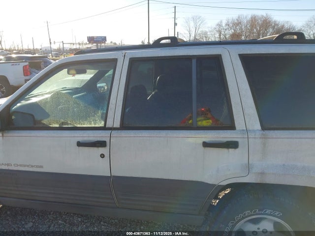 Aukcja sprzedaży 1996 Jeep Grand Cherokee Laredo, vin: 1J4GZ58S3TC263717, numer aukcji: 43671363