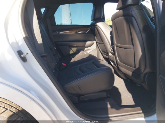 2018 CADILLAC XT5 1GYKNGRS7JZ169754 Photo 7