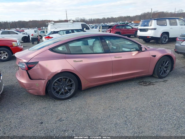 2022 TESLA MODEL 3 5YJ3E1EB0NF250894 Photo 3