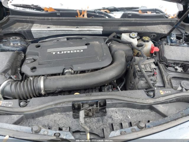 2019 CADILLAC XT4 1GYFZBR40KF133241 Photo 9