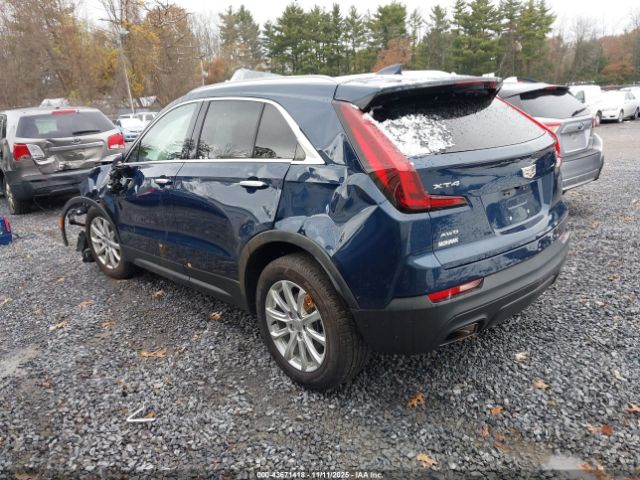 2019 CADILLAC XT4 1GYFZBR40KF133241 Photo 2