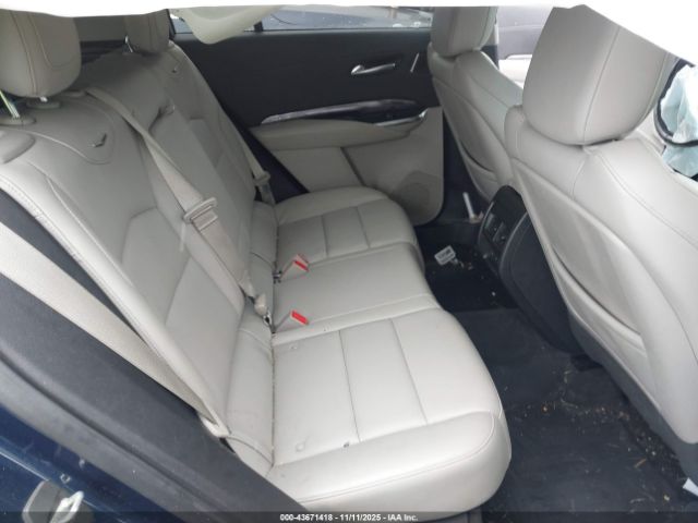 2019 CADILLAC XT4 1GYFZBR40KF133241 Photo 7