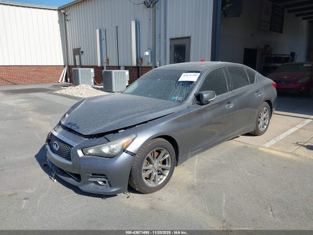 Продажа на аукционе авто 2015 Infiniti Q50 Premium, vin: JN1BV7AR7FM409374, номер лота: 43671490