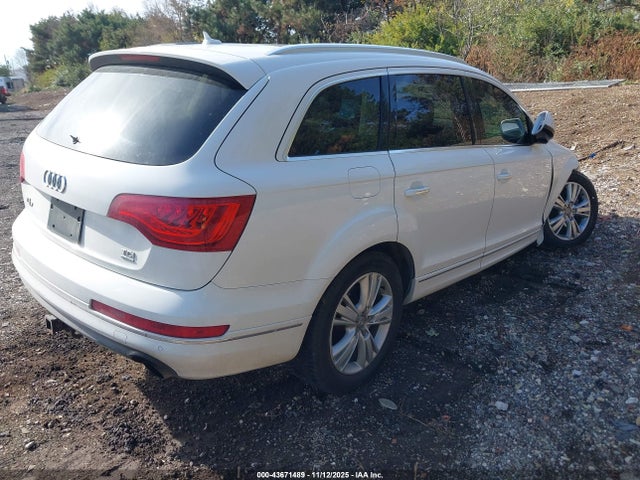 2011 AUDI Q7 WA1LMAFE9BD003933 Photo 3
