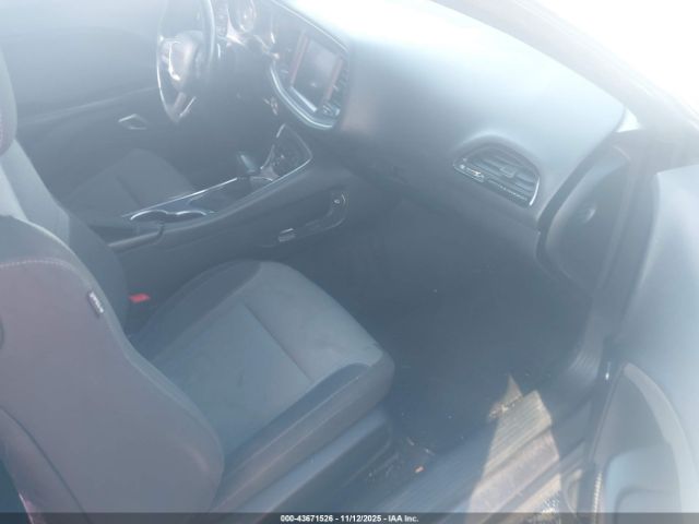 2015 DODGE CHALLENGER 2C3CDZAT4FH733806 Photo 4