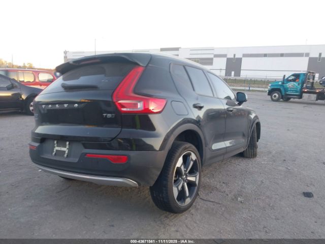 2021 VOLVO XC40 YV4162UK5M2570304 Photo 3