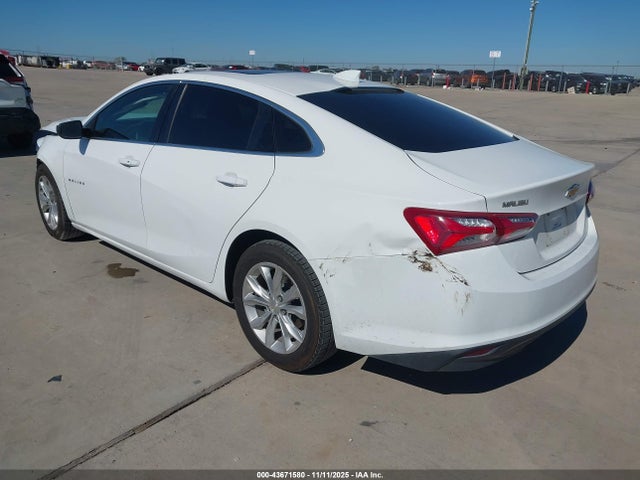 1G1ZD5ST4KF139377 Chevrolet MALIBU LT