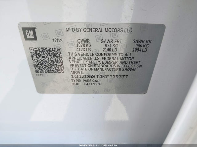 1G1ZD5ST4KF139377 Chevrolet MALIBU LT