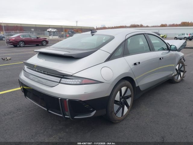 2025 HYUNDAI IONIQ 6 KMHM24AC3SA083881 Photo 3