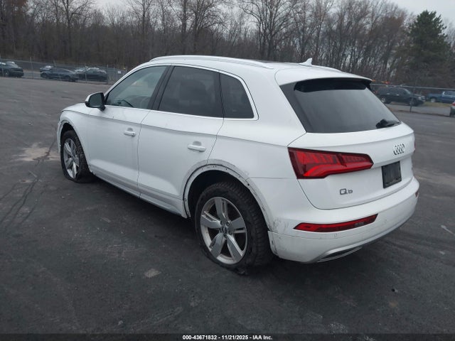 2018 AUDI Q5 WA1BNAFY0J2208053 Photo 2