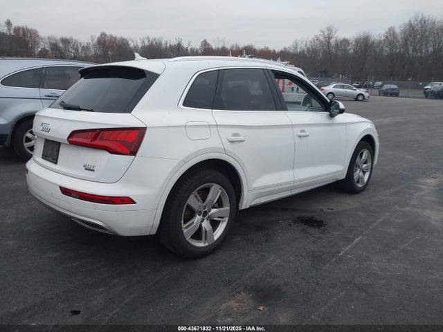 2018 AUDI Q5 WA1BNAFY0J2208053 Photo 3