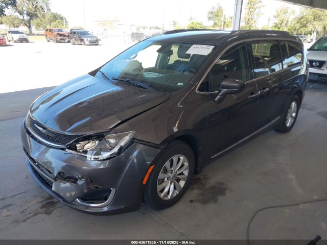 2019 CHRYSLER PACIFICA 2C4RC1BG0KR731633 Photo 1