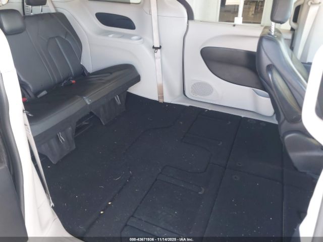 2019 CHRYSLER PACIFICA 2C4RC1BG0KR731633 Photo 7