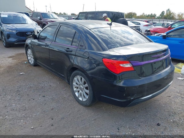 Продажа на аукционе авто 2011 Chrysler 200 Touring, vin: 1C3BC1FG7BN522502, номер лота: 43671973