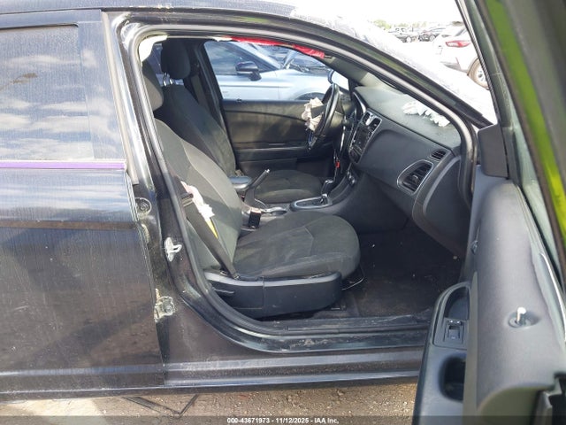 Продажа на аукционе авто 2011 Chrysler 200 Touring, vin: 1C3BC1FG7BN522502, номер лота: 43671973