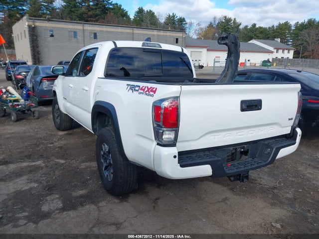 43672012 :رقم المزاد ، 3TMCZ5AN7PM611225 vin ، 2023 Toyota Tacoma Trd Off Road مزاد بيع