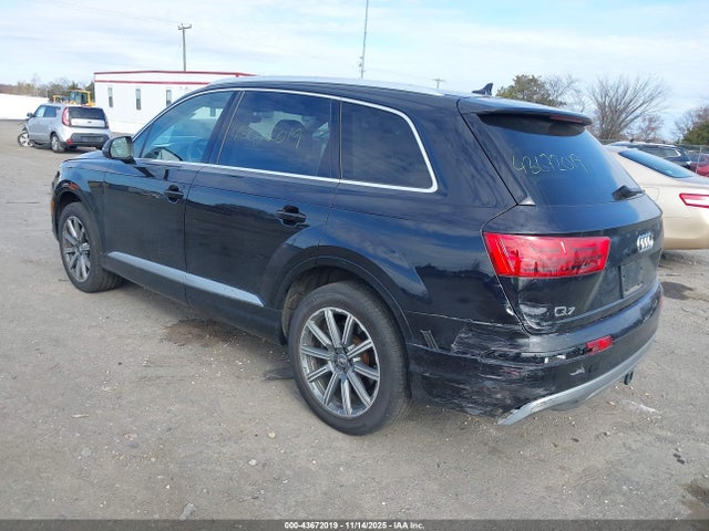 2019 AUDI Q7 WA1LHAF77KD030294 Photo 2
