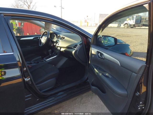 2017 NISSAN SENTRA 3N1AB7AP1HY405081 Photo 4