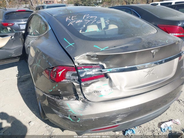 2015 TESLA MODEL S 5YJSA1E12FF111155 Photo 5