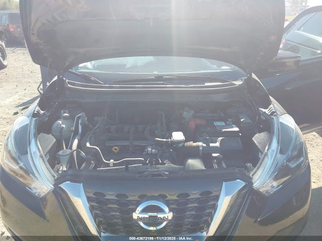 43672196 :رقم المزاد ، 3N1CP5CU0JL520534 vin ، 2018 Nissan Kicks Sr مزاد بيع