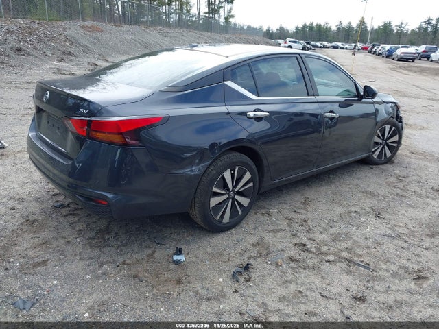 1N4BL4DV2MN394628 Nissan Altima Sv Fwd