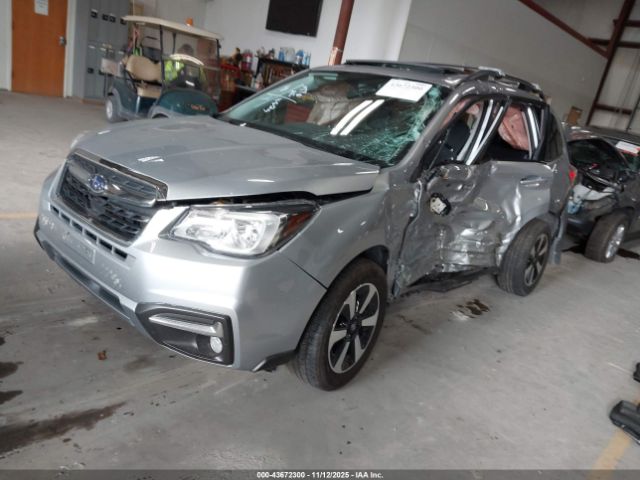 2018 SUBARU FORESTER JF2SJAEC8JH411195 Photo 1