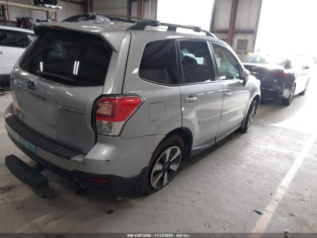 2018 SUBARU FORESTER JF2SJAEC8JH411195 Photo 3