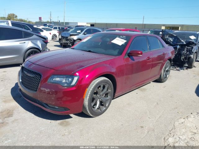 2023 CHRYSLER 300 2C3CCABG7PH620410 Photo 1