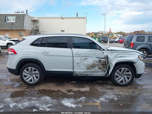 2020 Volkswagen Atlas Cross Sport 2.0t Se W/technology/2.0t Se W/technology R-line მანქანა იყიდება აუქციონზე, vin: 1V2YC2CA7LC204953, აუქციონის ნომერი: 43672316