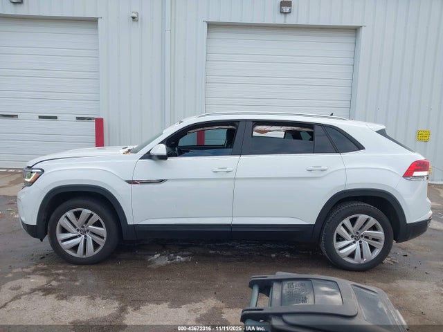 2020 Volkswagen Atlas Cross Sport 2.0t Se W/technology/2.0t Se W/technology R-line მანქანა იყიდება აუქციონზე, vin: 1V2YC2CA7LC204953, აუქციონის ნომერი: 43672316