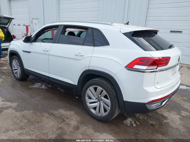 2020 VOLKSWAGEN ATLAS CROSS SPORT 1V2YC2CA7LC204953 Photo 2