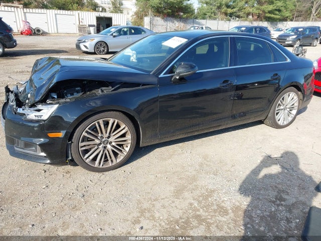 2019 AUDI A4 WAUJMAF41KN011407 Photo 1