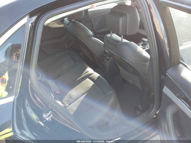 2019 AUDI A4 WAUJMAF41KN011407 Photo 7
