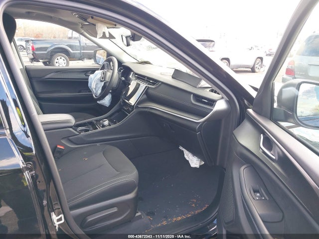 Aukcja sprzedaży 2023 Jeep Grand Cherokee L Laredo 4x4, vin: 1C4RJKAG5P8857695, numer aukcji: 43672343