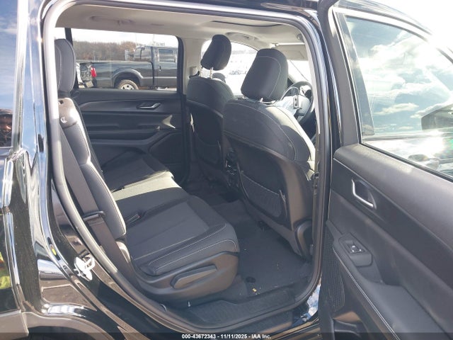 Aukcja sprzedaży 2023 Jeep Grand Cherokee L Laredo 4x4, vin: 1C4RJKAG5P8857695, numer aukcji: 43672343