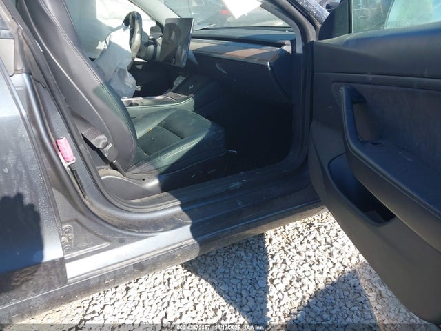 2021 TESLA MODEL 3 5YJ3E1EB3MF849058 Photo 4