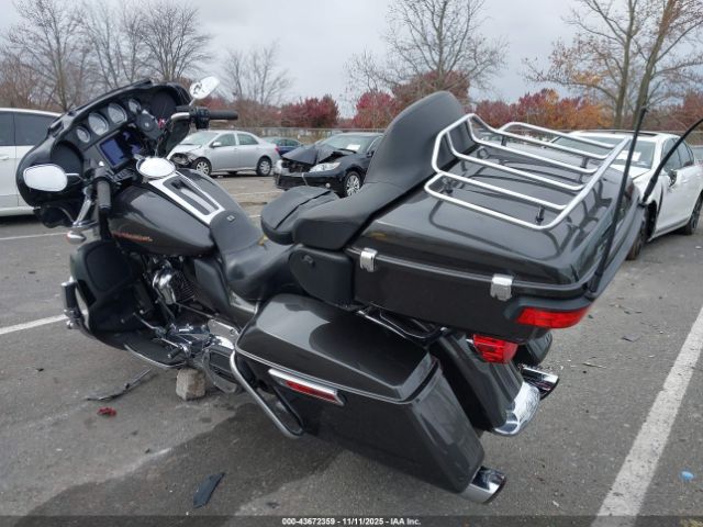 2019 HARLEY-DAVIDSON FLHTK 1HD1KEF11KB645774 Photo 2