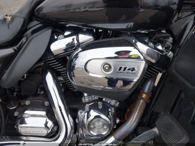 2019 HARLEY-DAVIDSON FLHTK 1HD1KEF11KB645774 Photo 7