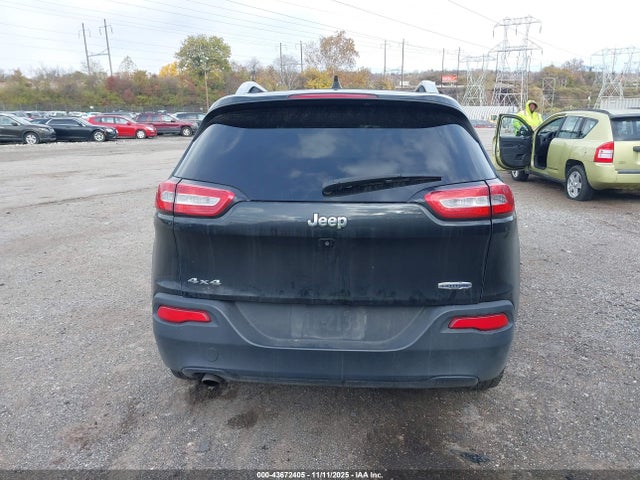 Jeep Cherokee Latitude 2016 1C4PJMCB4GW131844 Image 17