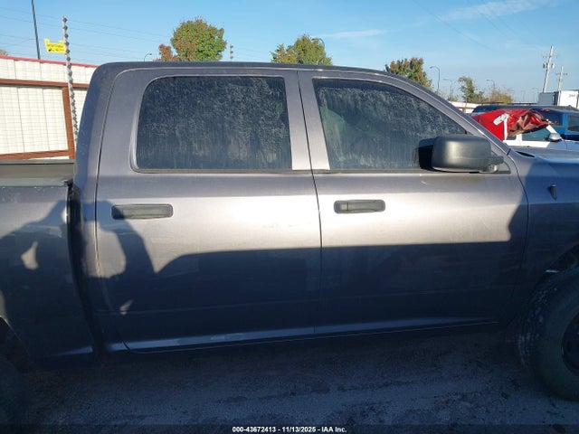Продаж на аукціоні авто 2018 Ram 1500 Tradesman  4x4 5'7 Box, vin: 1C6RR7KMXJS273126, номер лоту: 43672413