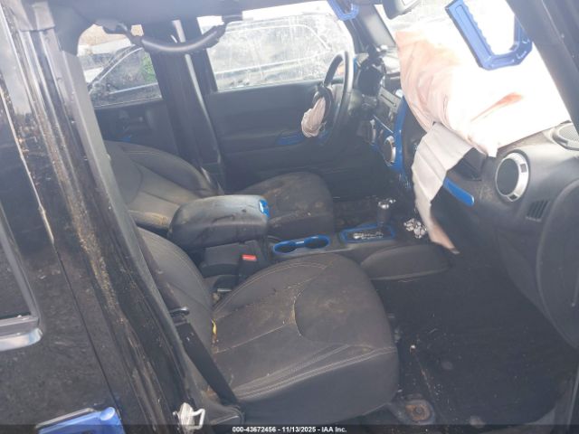 2017 JEEP WRANGLER UNLIMITED 1C4BJWFGXHL585533 Photo 4