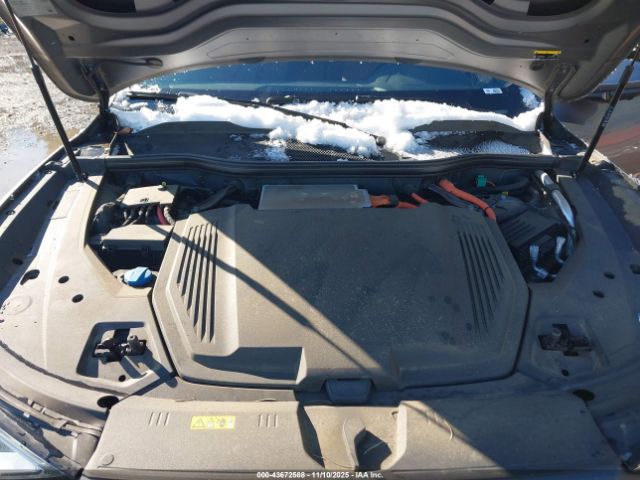 2022 AUDI E-TRON WA1LAAGE7NB011410 Photo 9